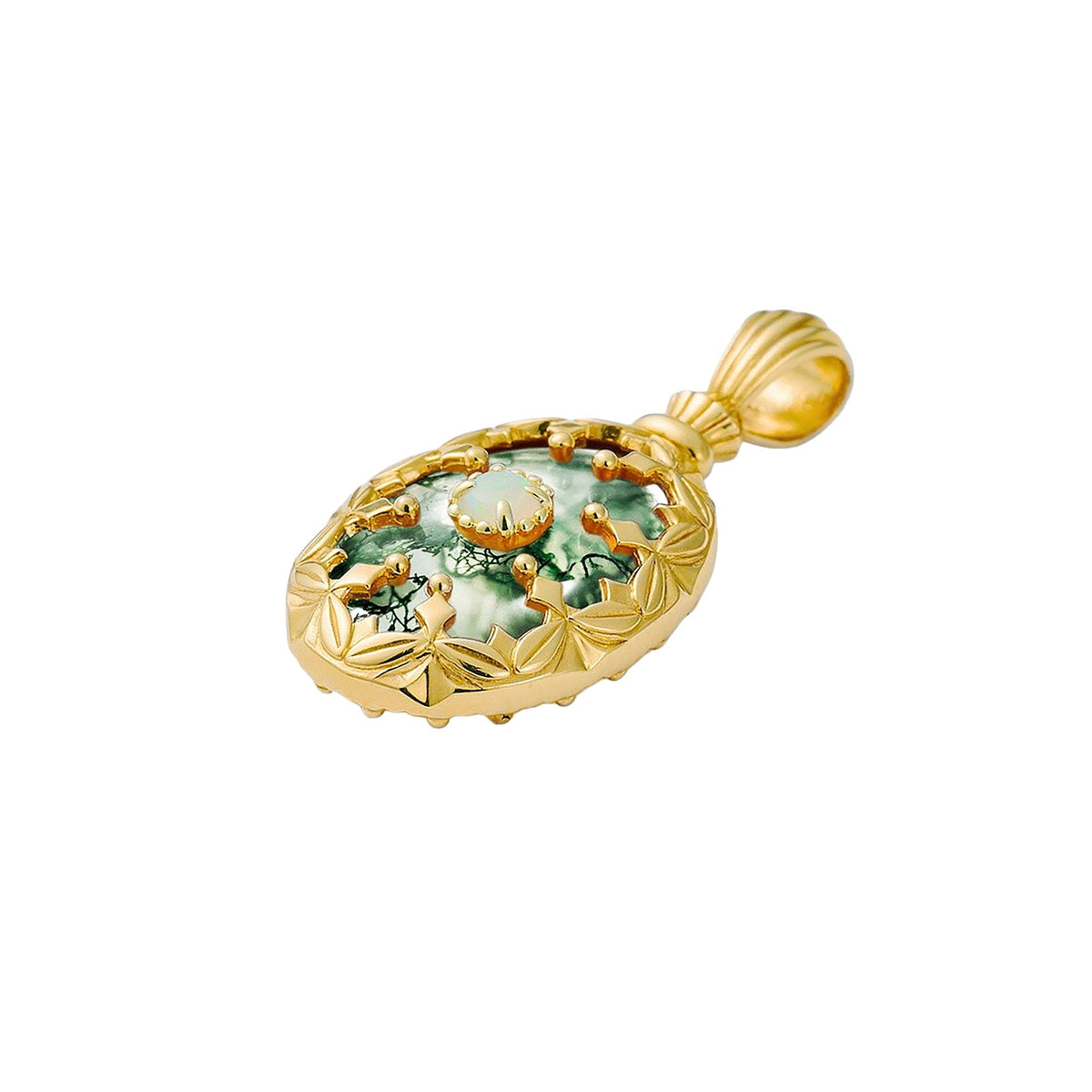 Léonie Green Moss Oval Necklace